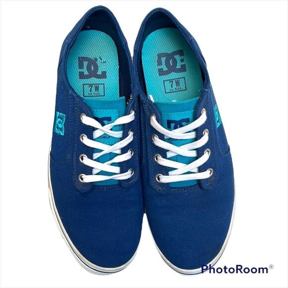 DC Dark Blue Sneakers Size 7 - Picture 2 of 12